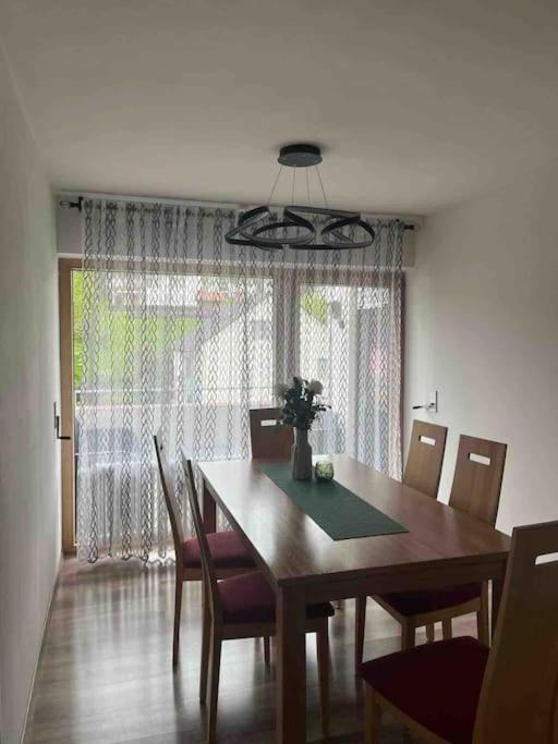 Ferienwohnung Outletcity Metzingen เมทซิงเงน ภายนอก รูปภาพ